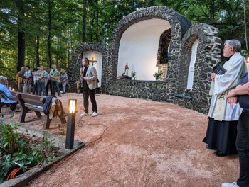 Mariengrotte im Hortwald von Theley