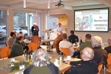 Teilnehmer des KULANI Treff am 30. November 2024