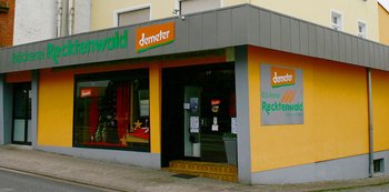 Außenansicht der Bäckerei Recktenwald